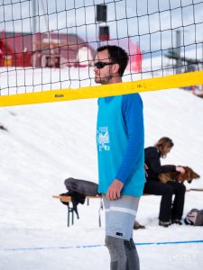 1er tournoi de snow volley officiel en France vidéo 4K avec Drone